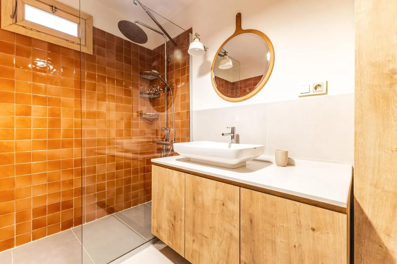 Flat W Balcony 1 Min To Bagdat Avenue In Kadikoy Стамбул Турция