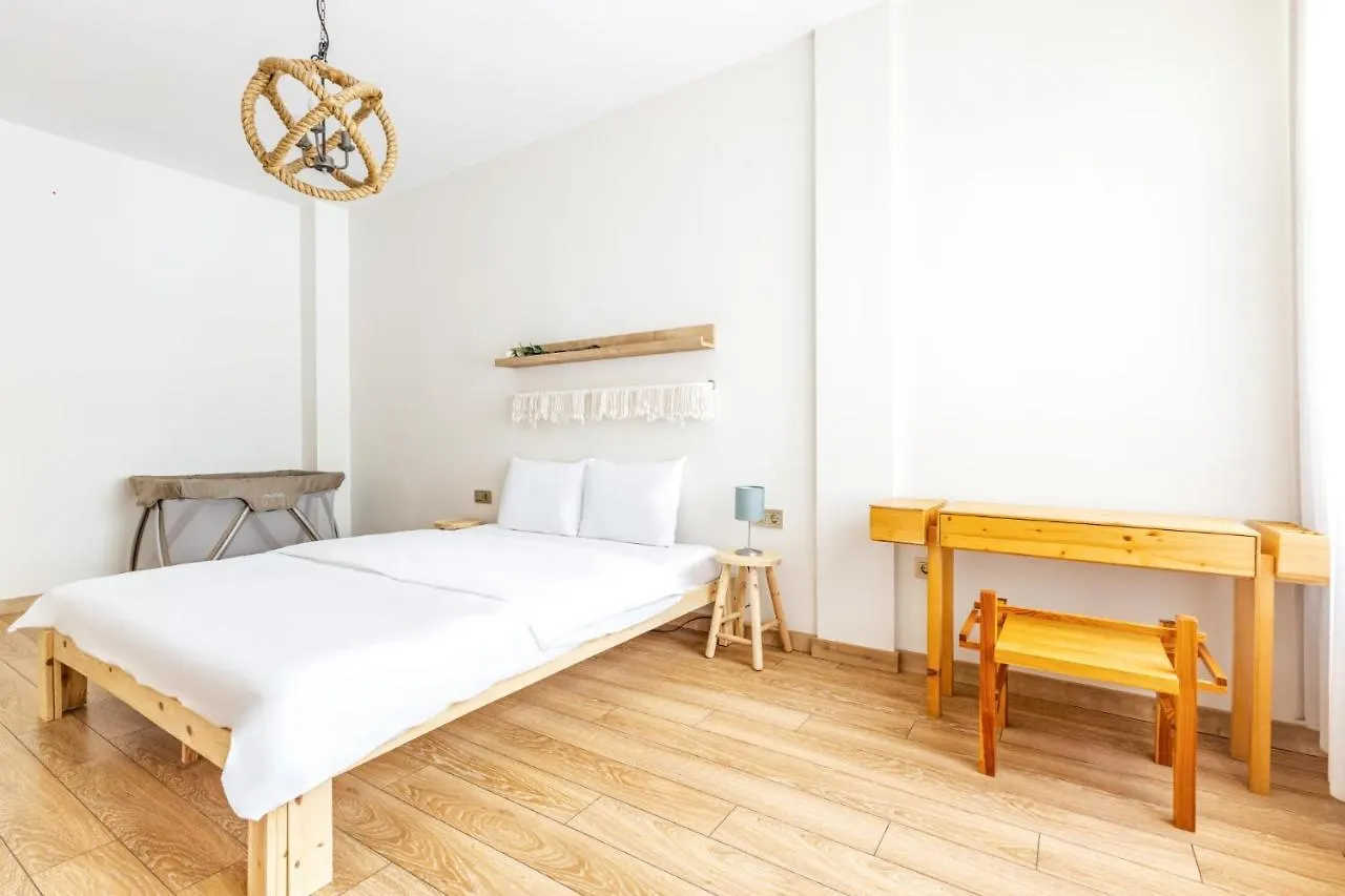 Apartman Flat W Balcony 1 Min To Bagdat Avenue In Kadikoy Isztambul Törökország